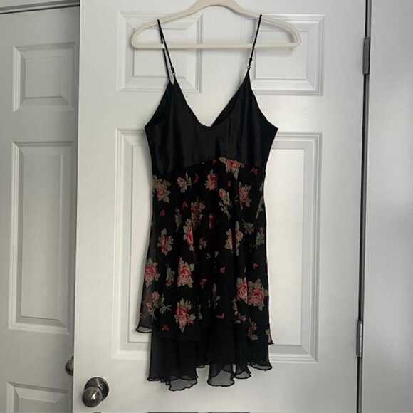 Vintage Y2K Mini Slip Dress - Picture 3 of 4
